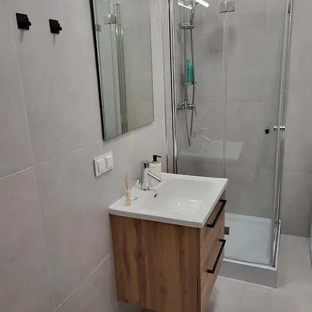Kopernika41pl - Parking, Dostep Na Kod, Klimatyzacja, Winda Apartment