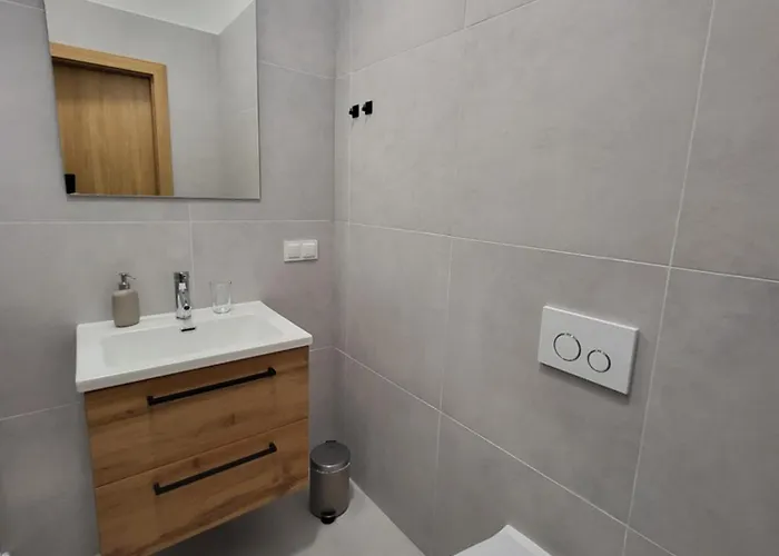 Kopernika41pl - Parking, Dostep Na Kod, Klimatyzacja, Winda Apartamento